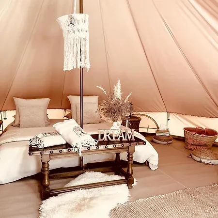 Luxury tent Experience Glamping, Domaine Lessya & Mauguio